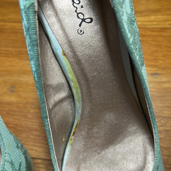 2/$20 Qupid Platform Mint Green Lace Heels - Picture 8 of 12
